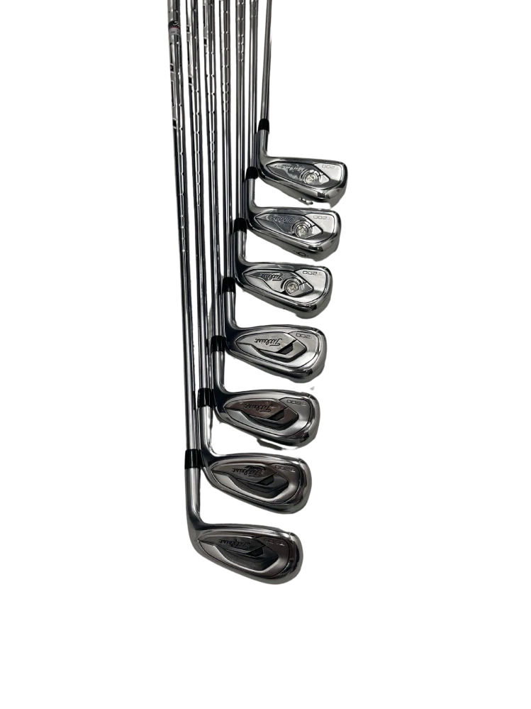 Titleist T200 